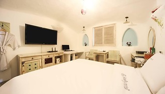 Jewelry Motel