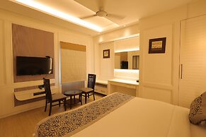 Hotel Costa River
