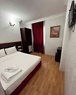 Red White Hotel