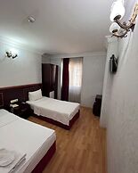Red White Hotel