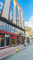 Red White Hotel