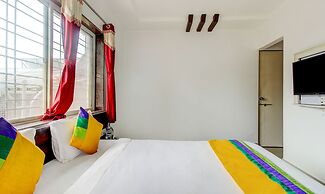 Treebo Trip Hotel Guru Krupa