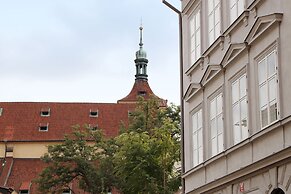 Teytz Apartments