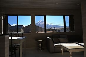 enico.Mt.Fuji peace