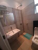 D2W Residency Suites