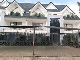 D2W Residency Suites