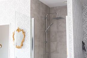 Private & Comfortable Apartments