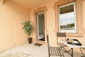 Private & Comfortable Apartments