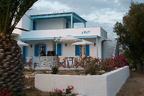 Maistrali Studios & Apartments