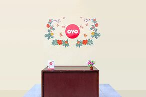 OYO Life 1643 Grand Monica