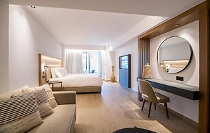 Akasha Beach Hotel & Spa