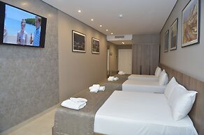 Twin Towers Hotel