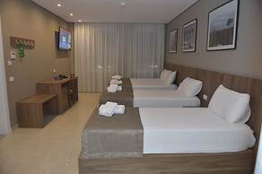 Twin Towers Hotel