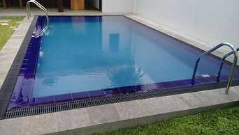 Surf Villa
