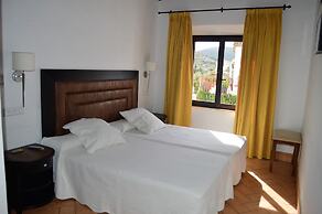 Apartamentos Turísticos Los Alisos