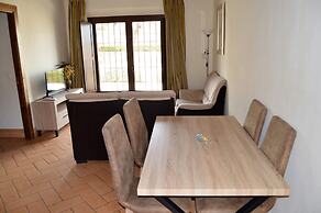 Apartamentos Turísticos Los Alisos