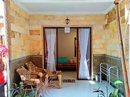 Tropical Garden Inn