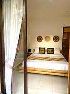 Tropical Garden Inn