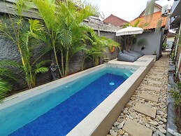 Tropical Garden Inn
