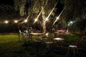 Hotel Mir