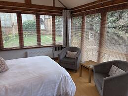 Whortleberry Studio B&B