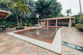 Luxva Hotel Boutique