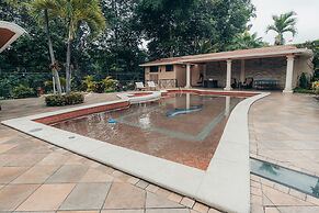 Luxva Hotel Boutique