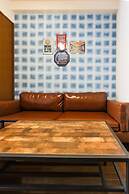 Grand Court Namba 402