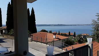 Monfort Apartments