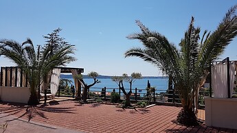 Monfort Apartments