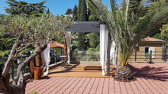Monfort Apartments