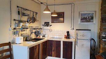 Monfort Apartments