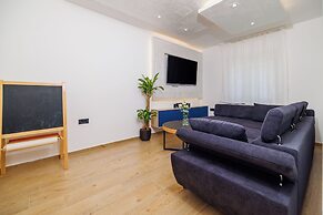 Apartment Mladen