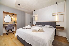 Apartment Mladen
