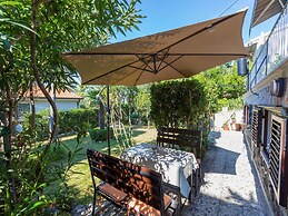 Apartments Hinic