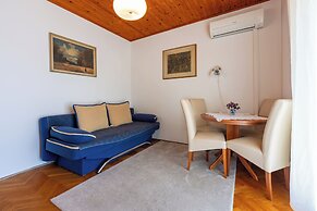 Apartments Hinic