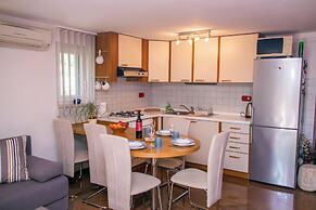 Apartment Karmen
