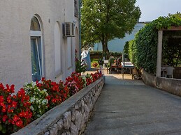 Apartments Buneta