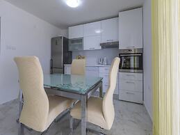 Apartment Cherry 2
