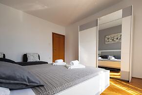 Apartments Jasna