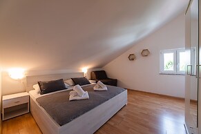 Apartments Jasna