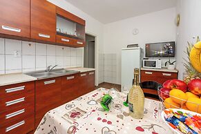 Apartments Miroslava