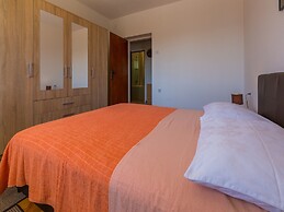 Apartments Miroslava