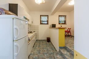 Apartments Bartulin