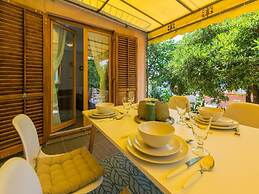 Apartments Bartulin