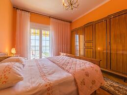 Apartment Erna