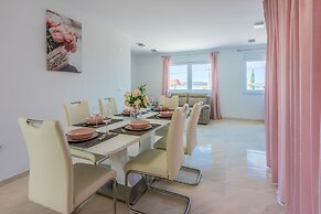 Apartments Cvetkovic