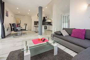 Apartments Lucija