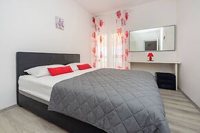 Apartments Lucija