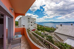 Apartments Djusi